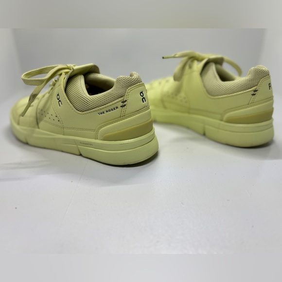 On Running Women's THE ROGER Clubhouse Shoes Hay size 8 - Picture 4 of 8